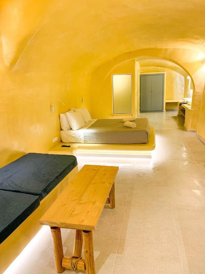 Metaxas Residence Santorini Johnnie Cave Fira  Esterno foto
